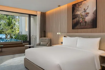 Premium Zimmer mit Poolzugang – direkt am Meer — Radisson Blu Resort, Phuket Mai Khao Beach